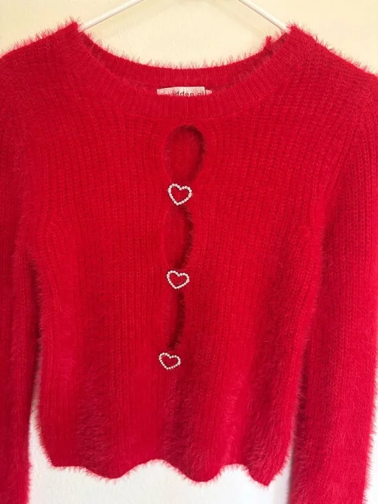 Madden Girl Heart Sweater - Picture 3 of 4